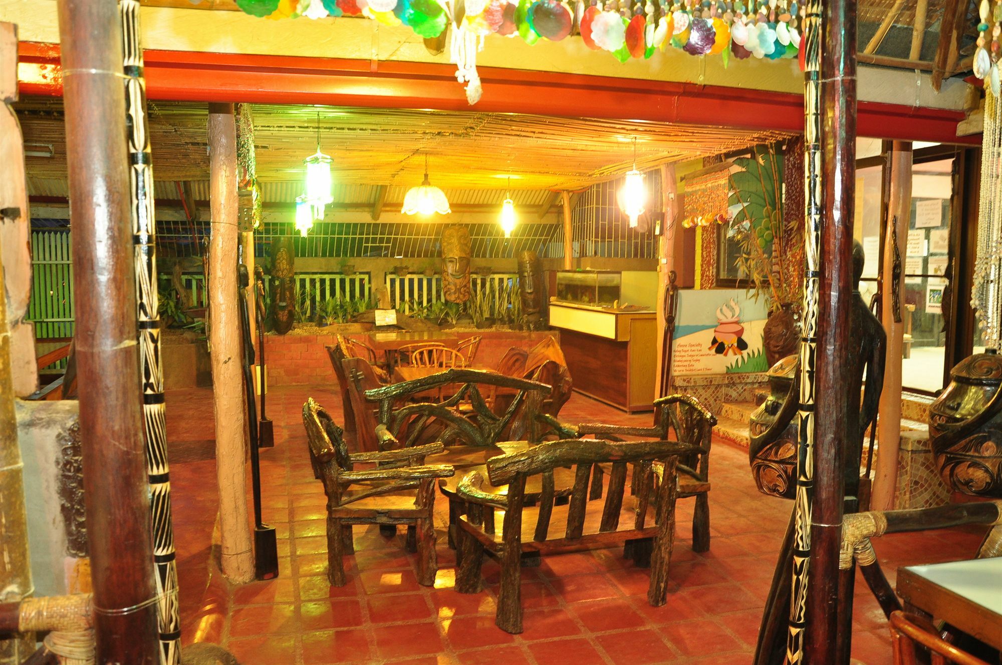 Lola Itang Pension House Tiniguiban 外观 照片